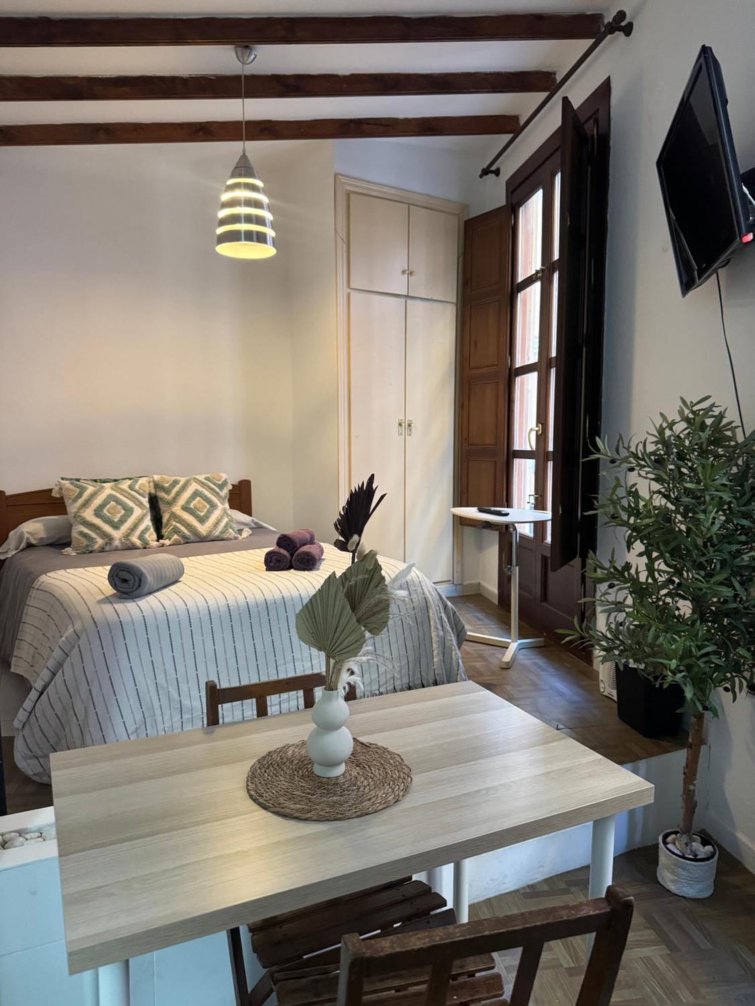 Cozy Studio Close To The Cathedral Гранада Экстерьер фото